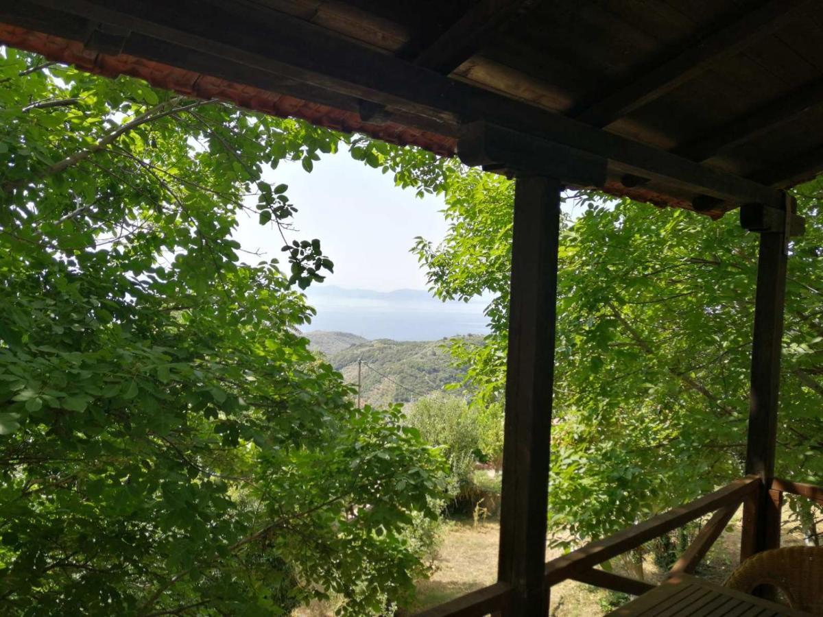 Вілла Mountain And Sea View Мілеай Екстер'єр фото